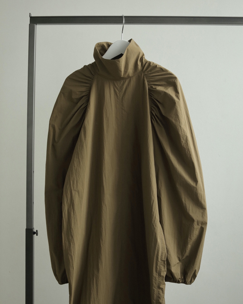 Highneck Typewriter Onepiece Highneck Typewriter Onepiece,ハイネックタイプライターワンピース,62420301,ワンピース,ハイネック,ドレス,タイプライター,anuke,アンヌーク,lifes,ライフズ