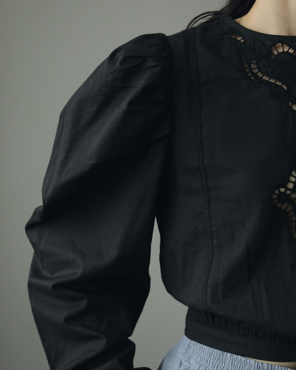 トップス anuke Cutwork Puff Blouse ànuke online store（アンヌーク） / Cutwork Puff