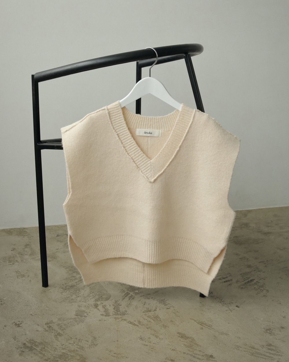 ★新品タグ付き★ Garden flower knit vest (ECRU) MURRAL Garden flower knit vest | KOKO