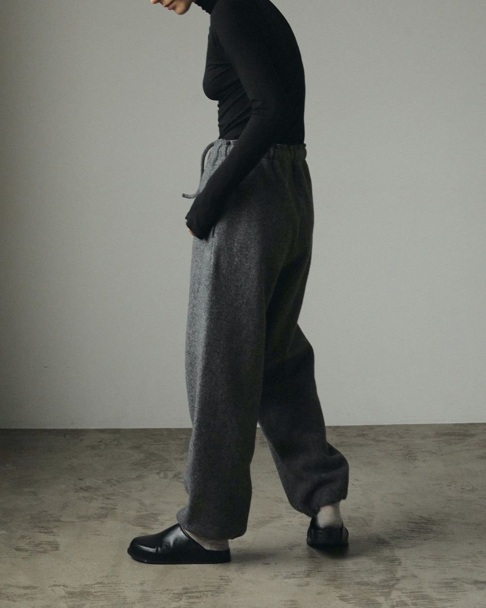 Drawstring Wool Pants Drawstring Wool Pants,ドロストリングウールパンツ,62420708,ボトムス,パンツ,ウールパンツ,anuke,アンヌーク,lifes,ライフズ