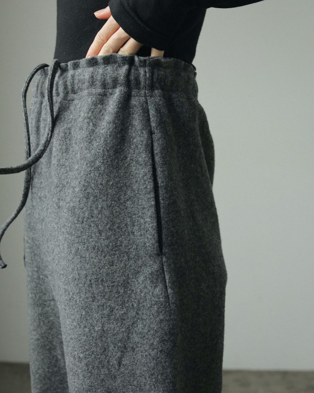 Drawstring Wool Pants Drawstring Wool Pants,ドロストリングウールパンツ,62420708,ボトムス,パンツ,ウールパンツ,anuke,アンヌーク,lifes,ライフズ
