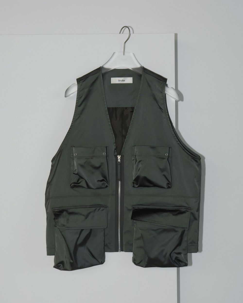 ànuke online store（アンヌーク） / Satin Pocket VestSatin