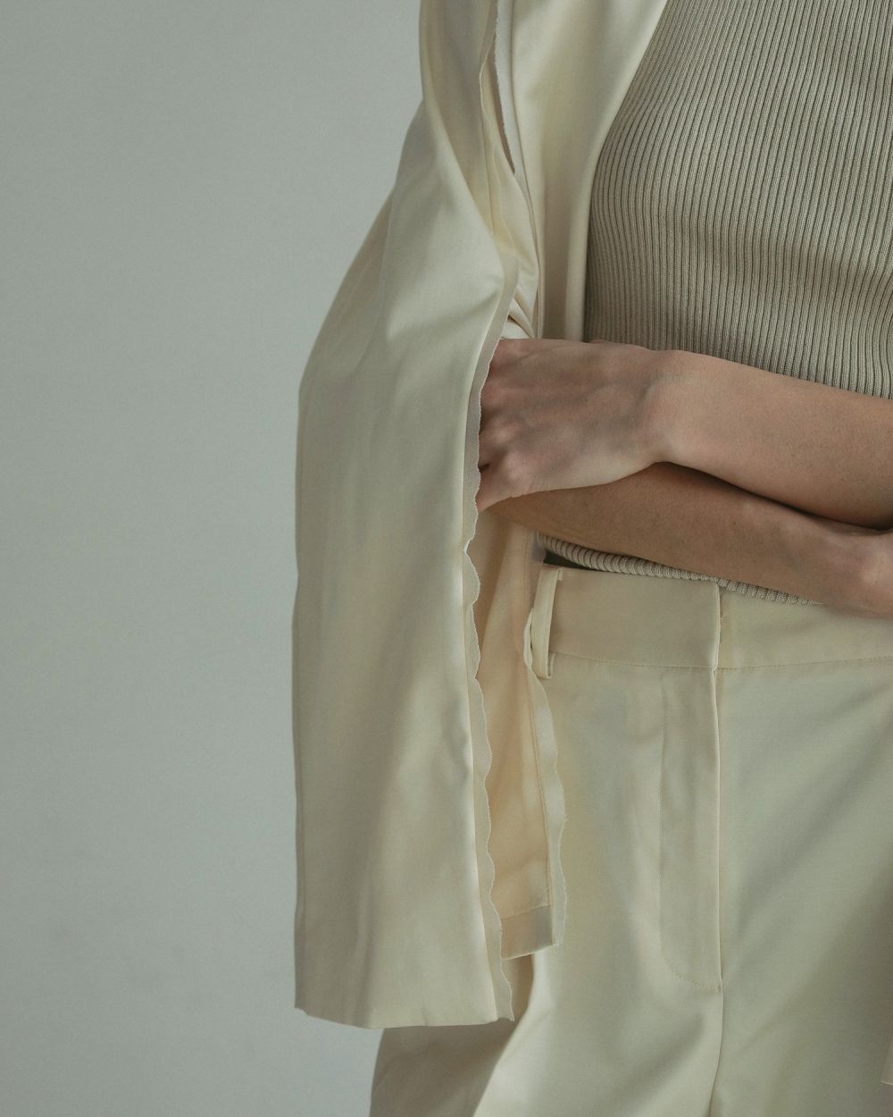 ànuke online store（アンヌーク） / Satin Slit JacketSatin