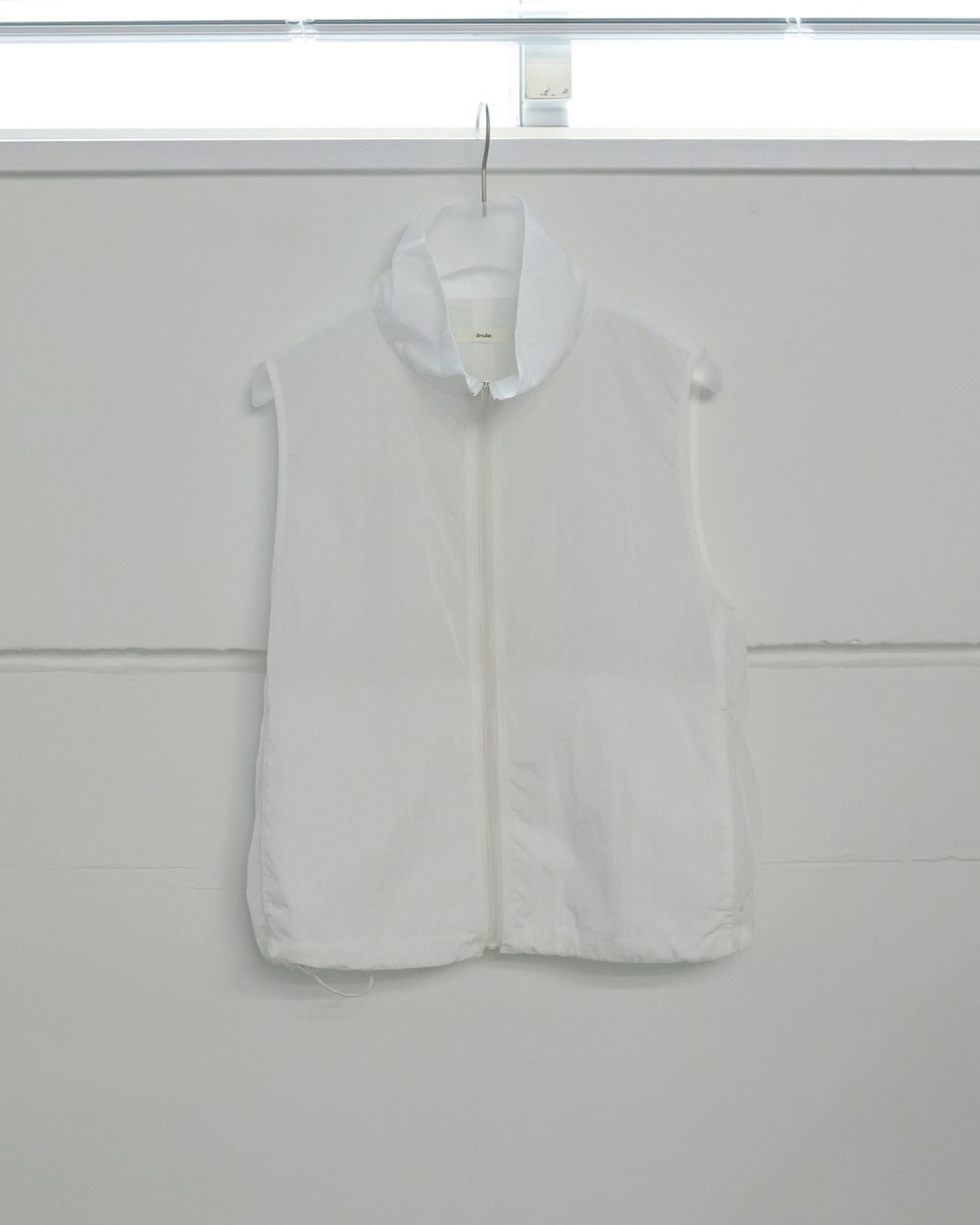 anuke アンヌーク Standcollar Zip Blouson 白 anuke アンヌーク Standcollar Zip Blouson 白 anuke アンヌーク