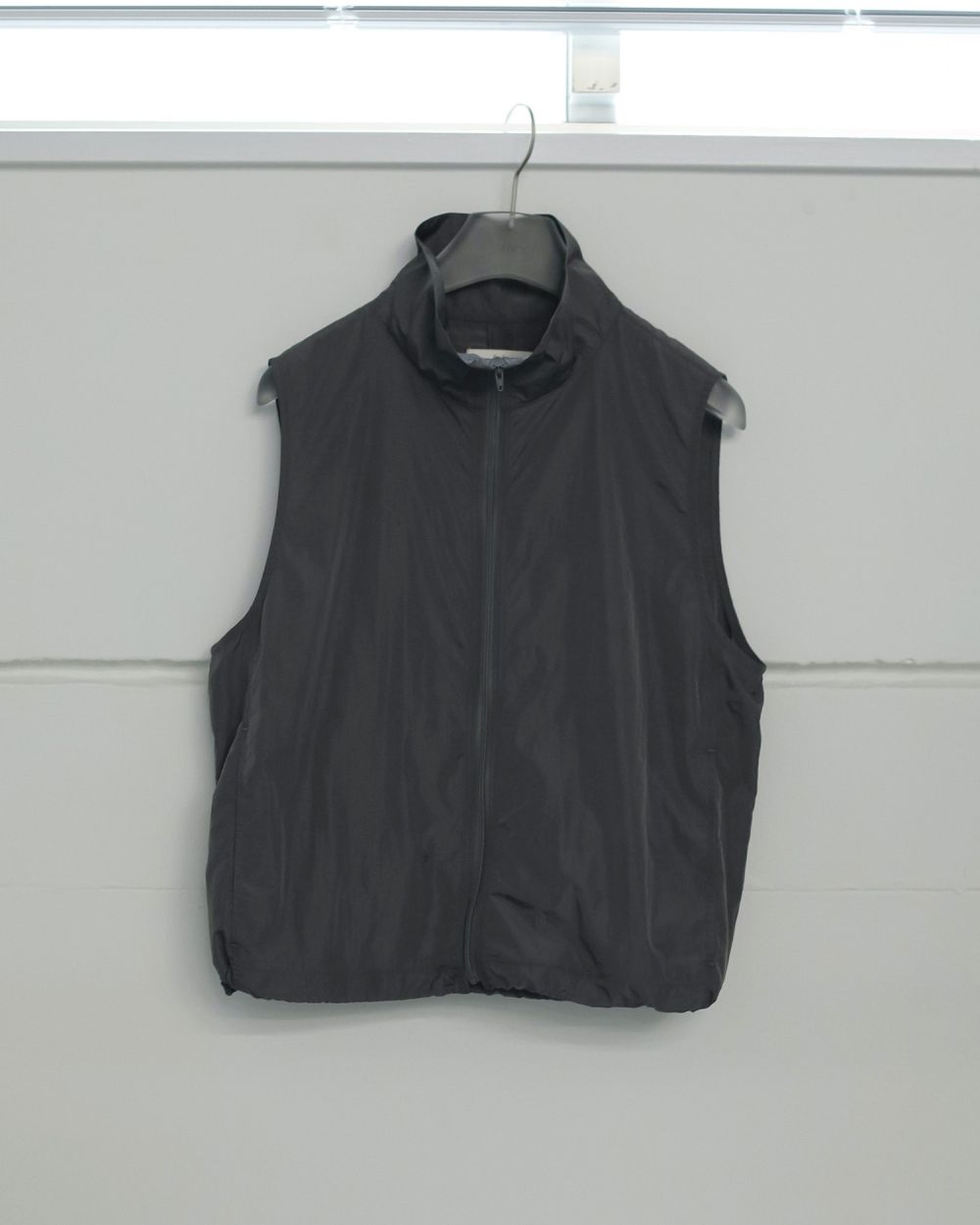 ànuke online store（アンヌーク） / Nylon Sleeveless