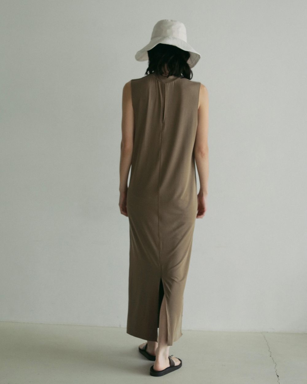 ànuke online store（アンヌーク） / Sleeveless Cut