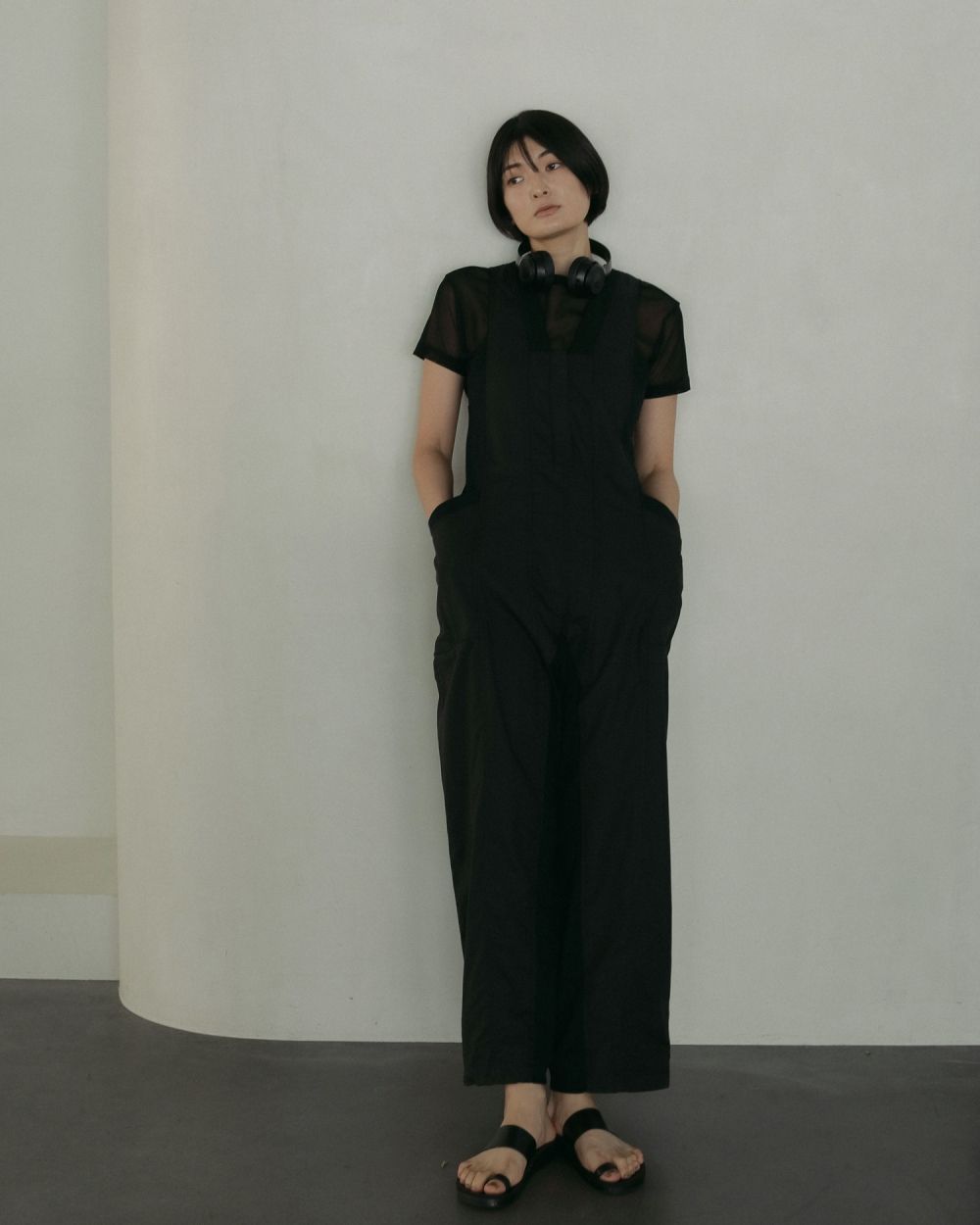 ànuke online store（アンヌーク） / Drawstring Vneck