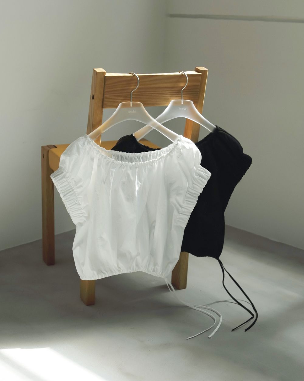 ànuke online store（アンヌーク） / Gather Offshoulder