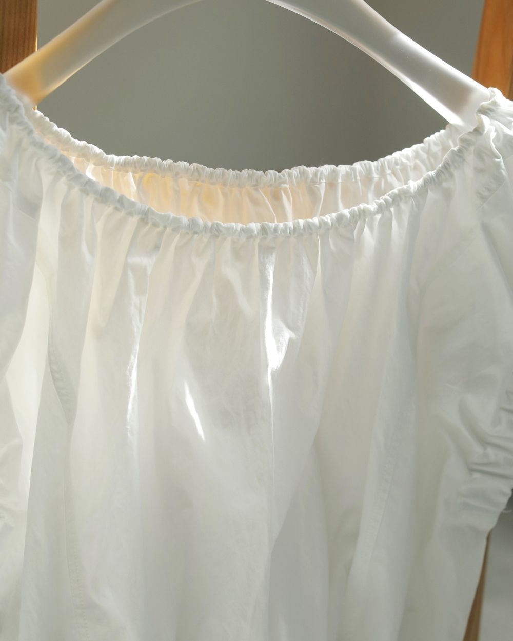 ànuke online store（アンヌーク） / Gather Offshoulder