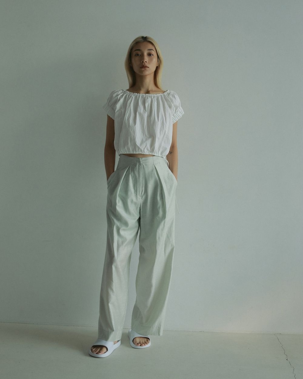 ànuke online store（アンヌーク） / Gather Offshoulder