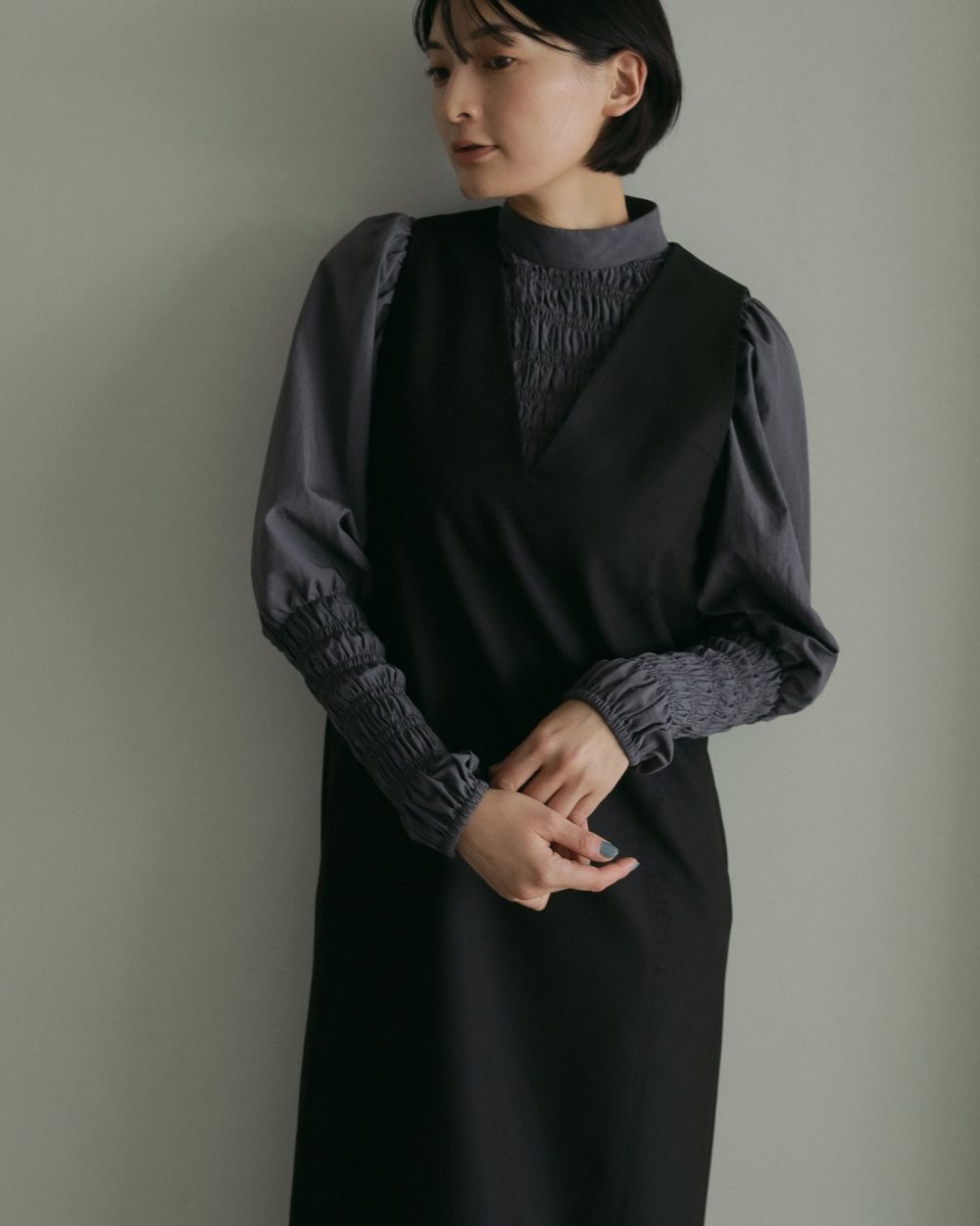 Shirring Compact Blouse Shirring Compact Blouse,シャーリングコンパクトブラウス,62510421,トップス,ブラウス,ànuke,トアンヌーク,lifes,ライフズ,25ss