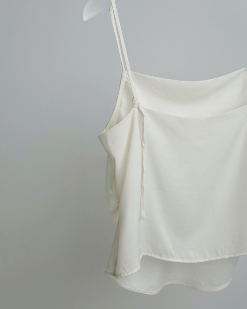 louren satin tie camisole サテンタイキャミソール louren satin tie camisole サテンタイキャミソール