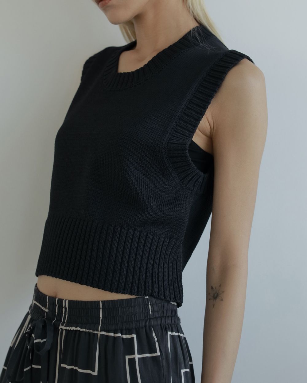 ànuke online store（アンヌーク） / Mix Knit VestMix Knit