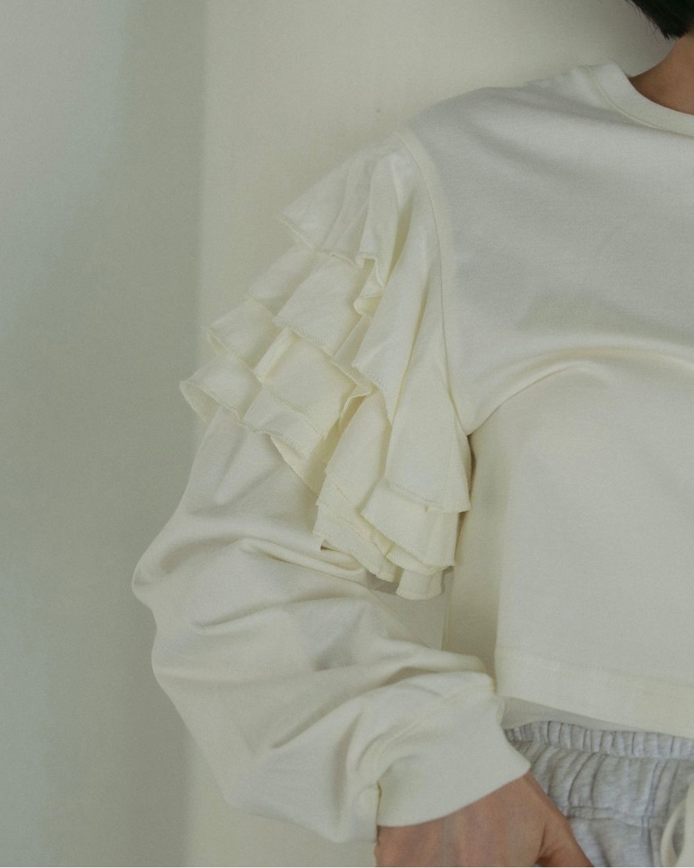 ànuke online store（アンヌーク） / Frill Long T-shirtsFrill