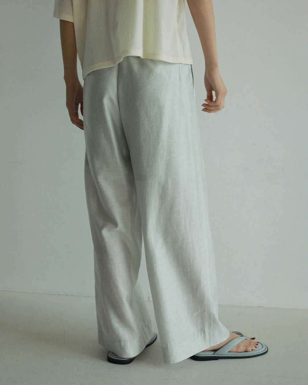 ànuke online store（アンヌーク） / Sheer Tuck PantsSheer