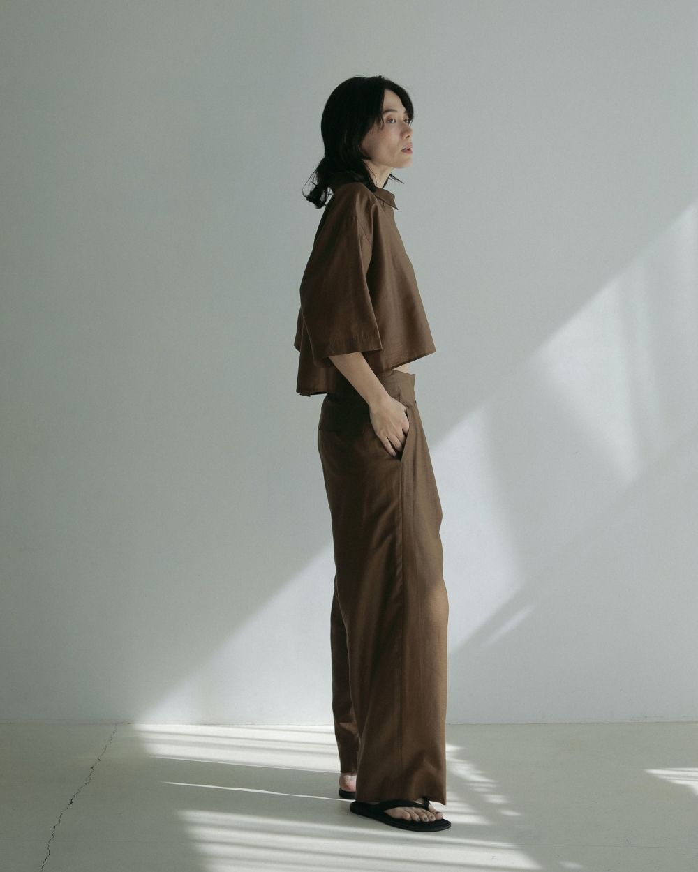 ànuke online store（アンヌーク） / Sheer Tuck PantsSheer