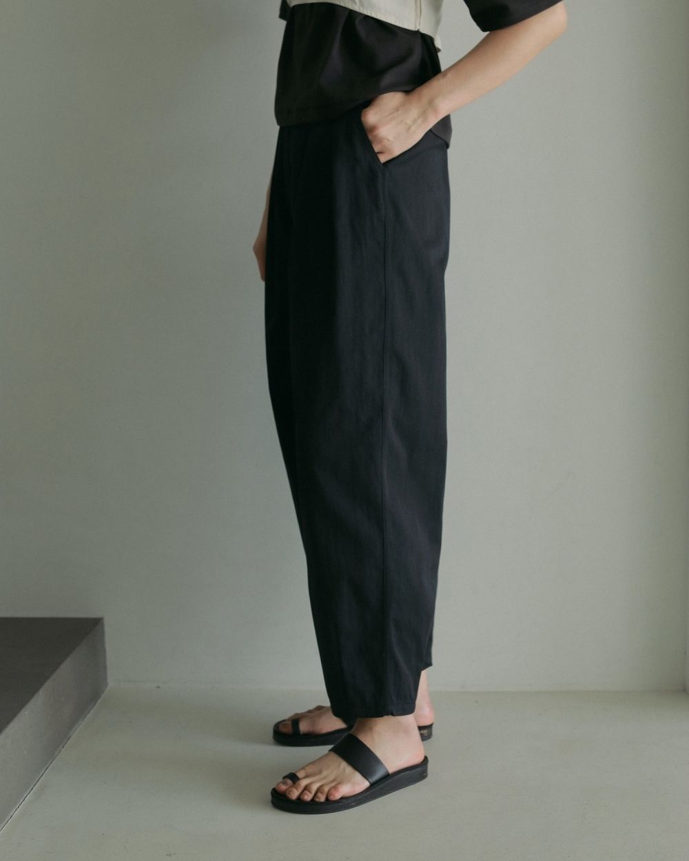 anukeアンヌーク Twill Cocoon Pants 36 アイボリー ànuke online store（アンヌーク） / Twill Cocoon PantsTwill