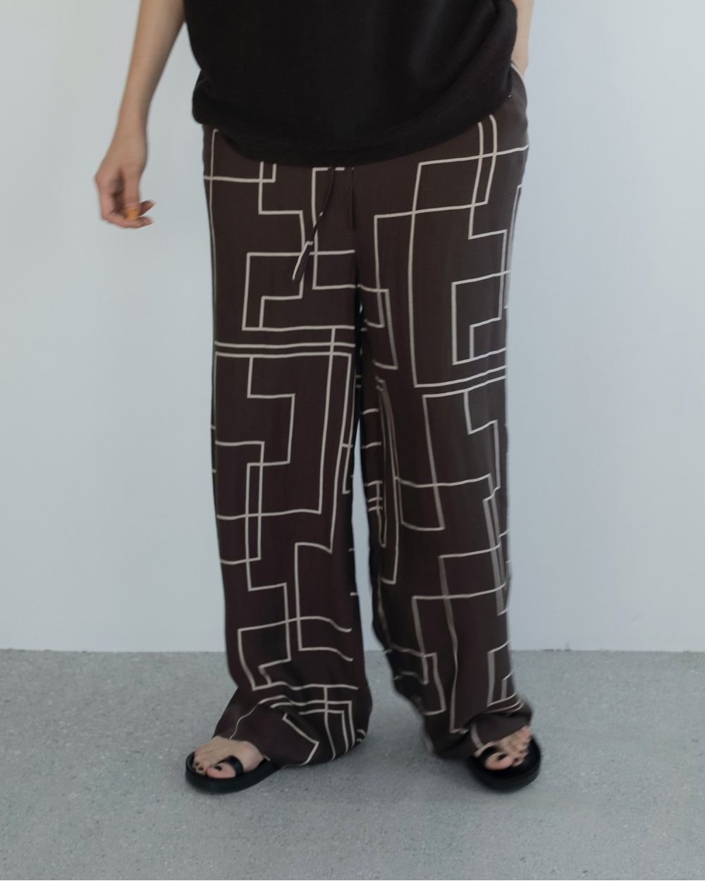 パンツ anuke Geometric Easy Pants ànuke online store（アンヌーク） / Geometric Easy
