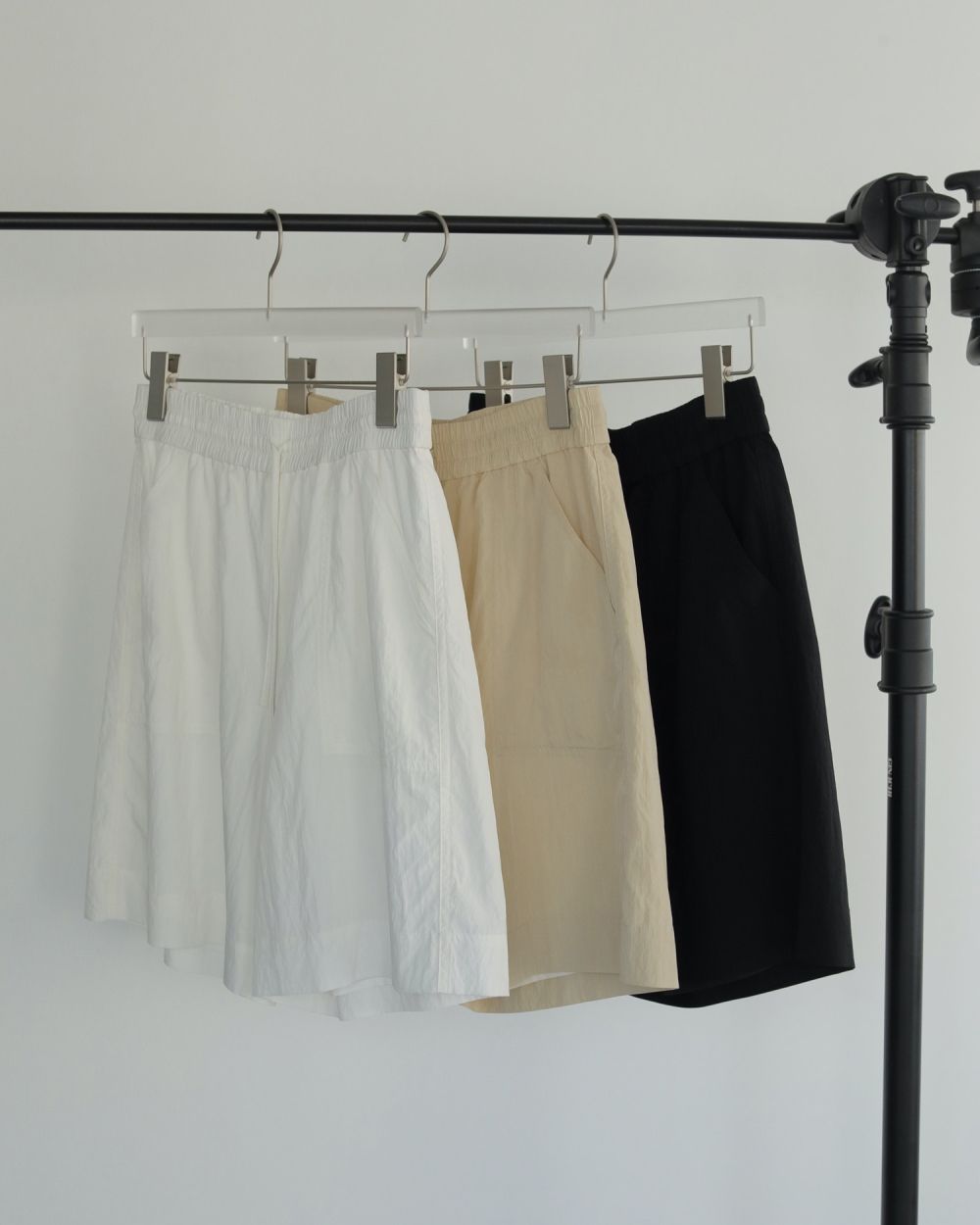 ポ*ポ様 アンヌーク Easy Half Pants ブラック36 ànuke online store（アンヌーク） / Easy Half PantsEasy Half