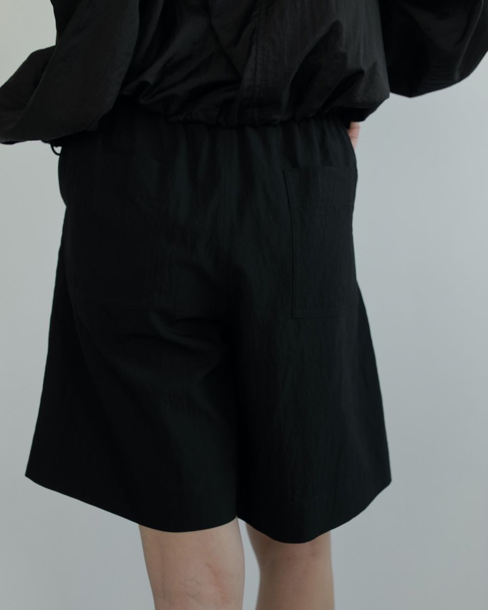 ポ*ポ様 アンヌーク Easy Half Pants ブラック36 ànuke online store（アンヌーク） / Easy Half PantsEasy Half