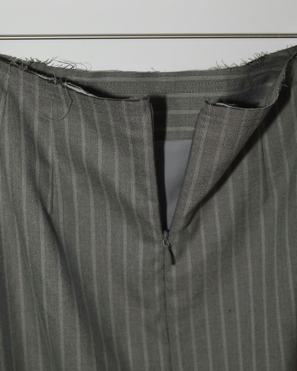 anuke アンヌークCutoff Straight Skirt ブラック　新作 楽天市場】2025新作 アンヌーク anuke カットオフ ペンシル