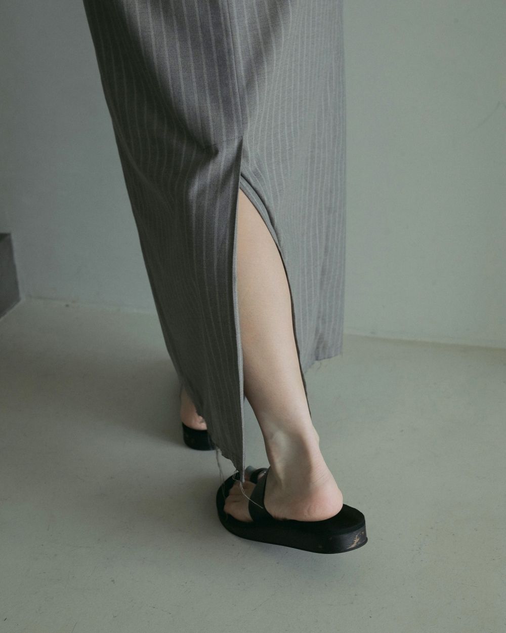 anuke アンヌークCutoff Straight Skirt ブラック　新作 anuke スカート Cutoff Straight Skirt : ZOZOTOWN Yahoo!店