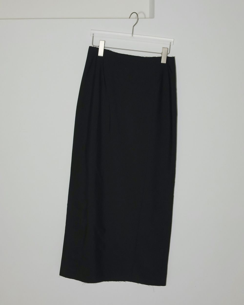 anuke アンヌークCutoff Straight Skirt ブラック　新作 ànuke online store（アンヌーク） / Cutoff Pencil SkirtCutoff