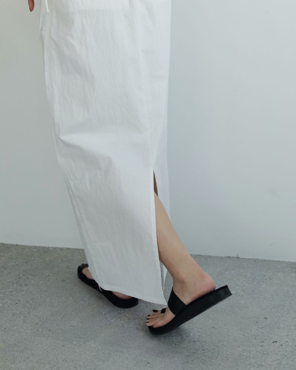 anuke アンヌークCutoff Straight Skirt ブラック　新作 ànuke online store（アンヌーク） / Cutoff Straight