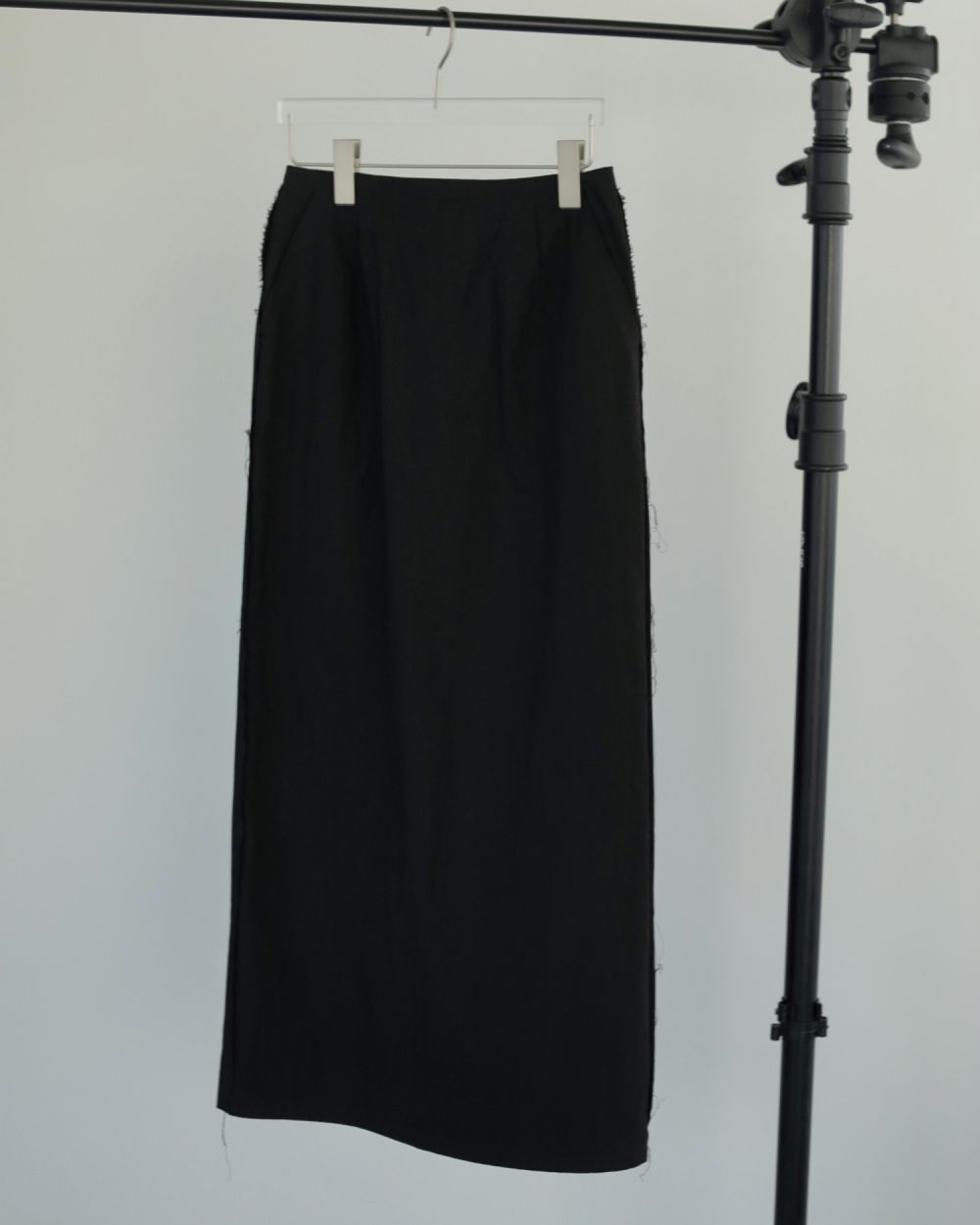 anuke アンヌークCutoff Straight Skirt ブラック ànuke online store（アンヌーク） / Cutoff Straight
