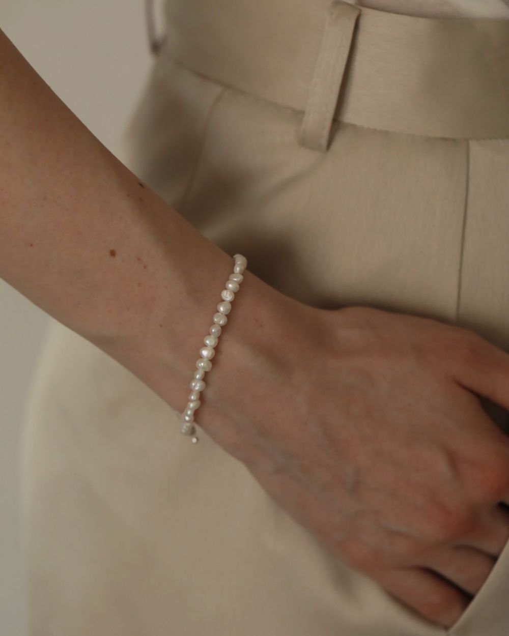 ブレスレット Mini Pearl Bracelet ànuke online store(アンヌーク) / Mini Pearl BraceletMini