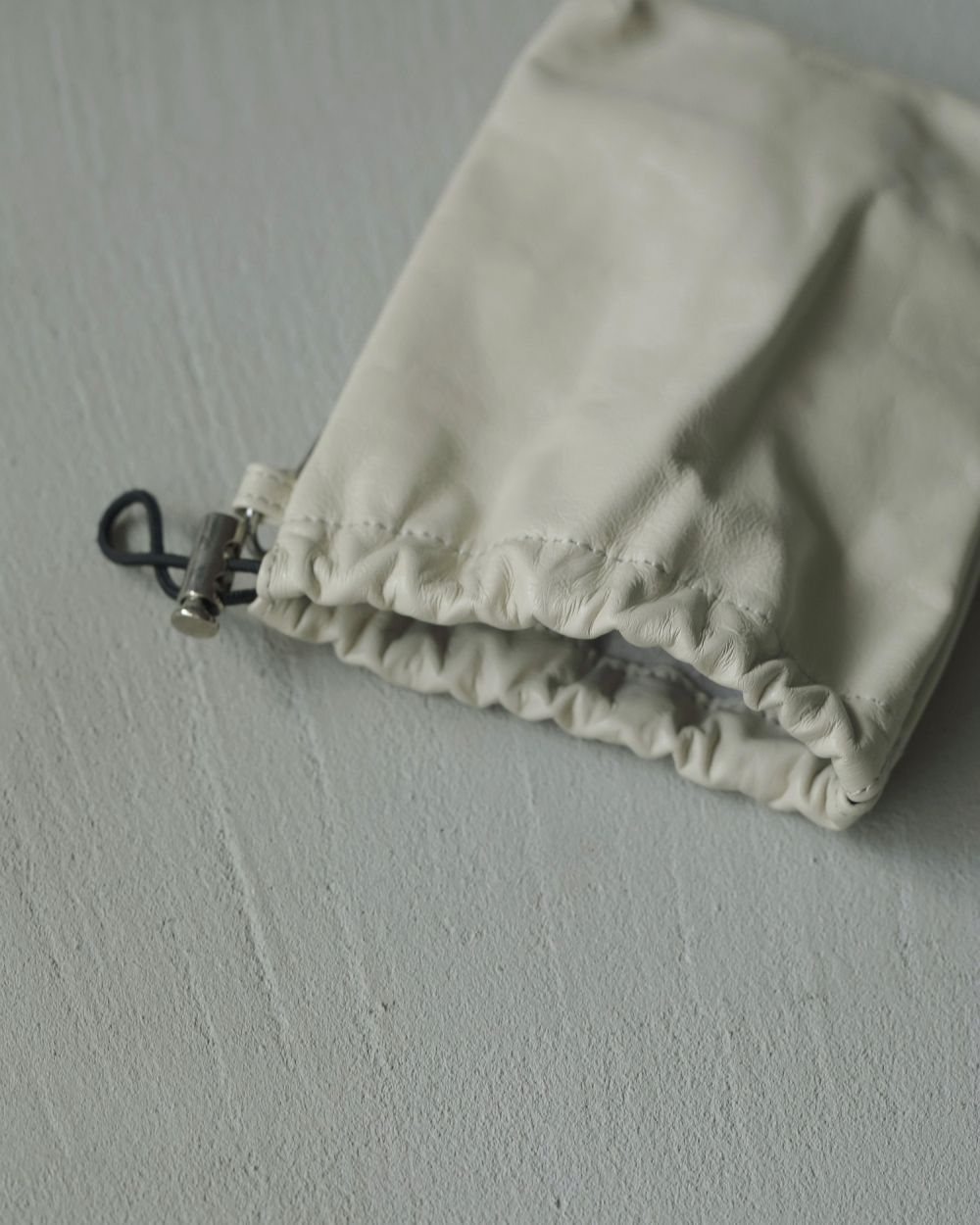 バッグ anuke Leather Mini Pouch ànuke online store（アンヌーク） / Leather Mini PouchLeather