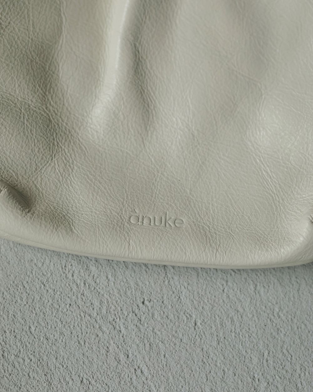 バッグ anuke Leather Mini Pouch ànuke online store（アンヌーク） / Leather Mini PouchLeather