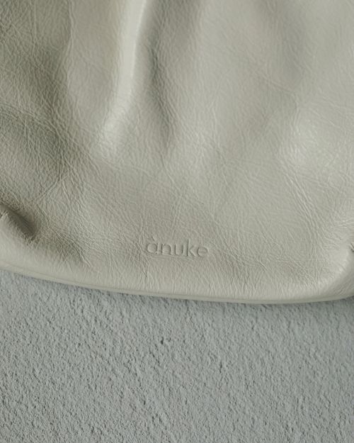 バッグ anuke Leather Mini Pouch ànuke online store（アンヌーク） / Leather Mini PouchLeather