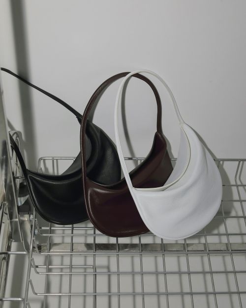 ànuke online store（アンヌーク） / Leather Round BagLeather