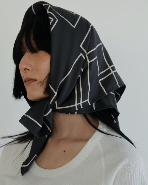 スカーフ HERBARIUM PRINT SCARF ànuke online store（アンヌーク） / Geometric Print