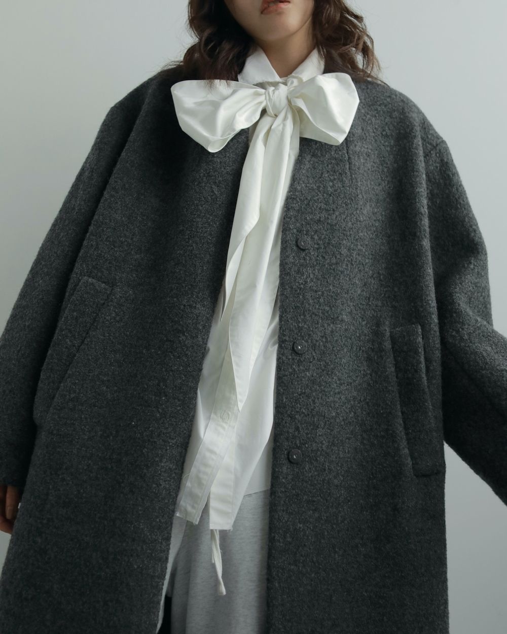 Collarless Cocoon Coat Collarless Cocoon Coat,カラーレスコクーンコート,62520003,アウター,コート,オーバーコート,ànuke,アンヌーク,lifes,ライフズ,25aw