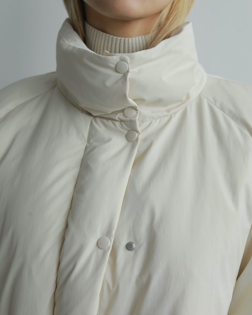 Standcollar Down Coat Standcollar Down Coat,スタンドカラーダウンコート,62520004,アウター,コート,ダウンコート,ミドル丈,中綿,ànuke,アンヌーク,lifes,ライフズ,25aw