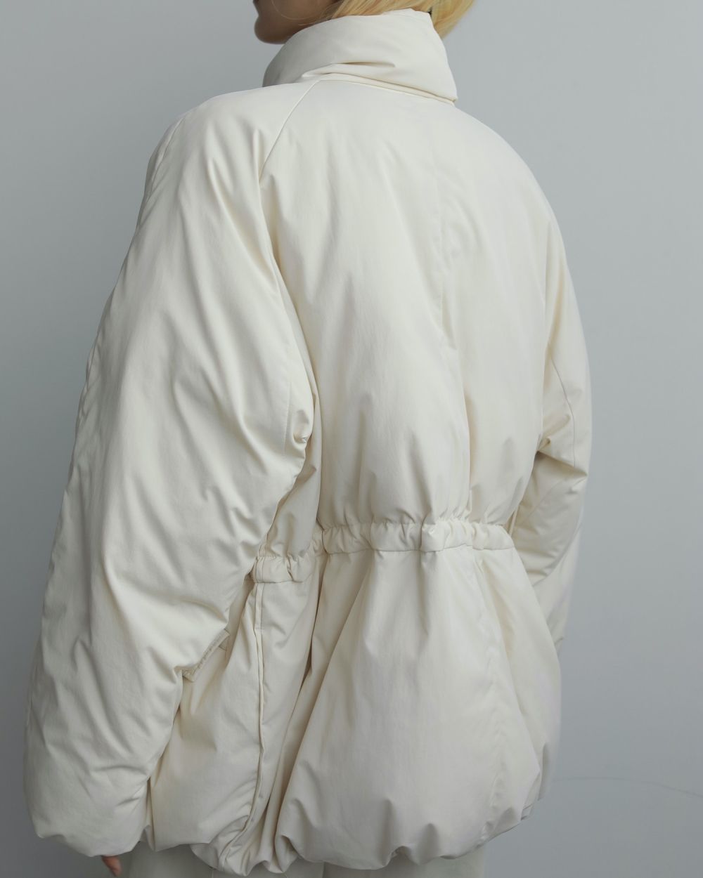 Standcollar Down Coat Standcollar Down Coat,スタンドカラーダウンコート,62520004,アウター,コート,ダウンコート,ミドル丈,中綿,ànuke,アンヌーク,lifes,ライフズ,25aw