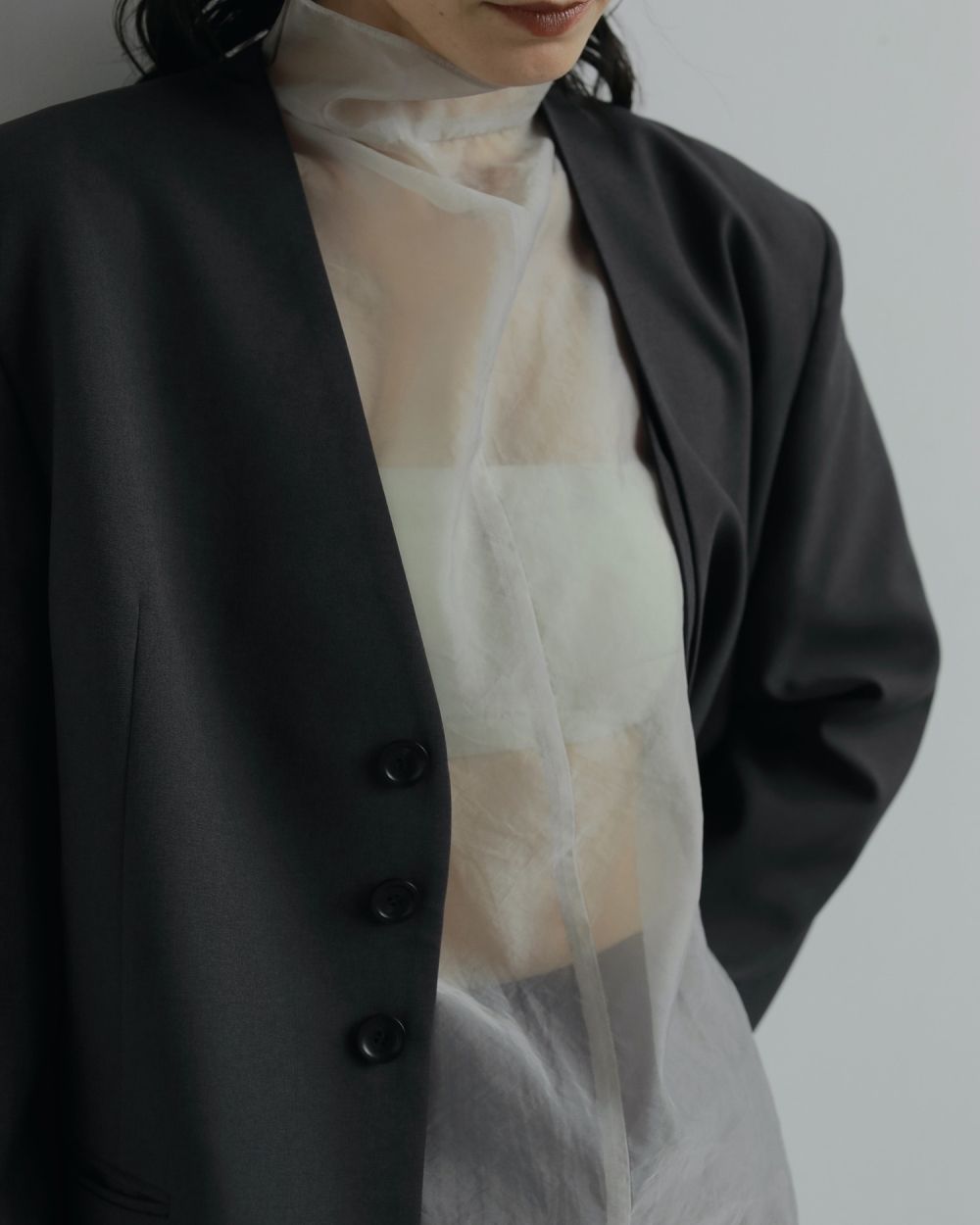 ànuke online store（アンヌーク） / Collarless Over