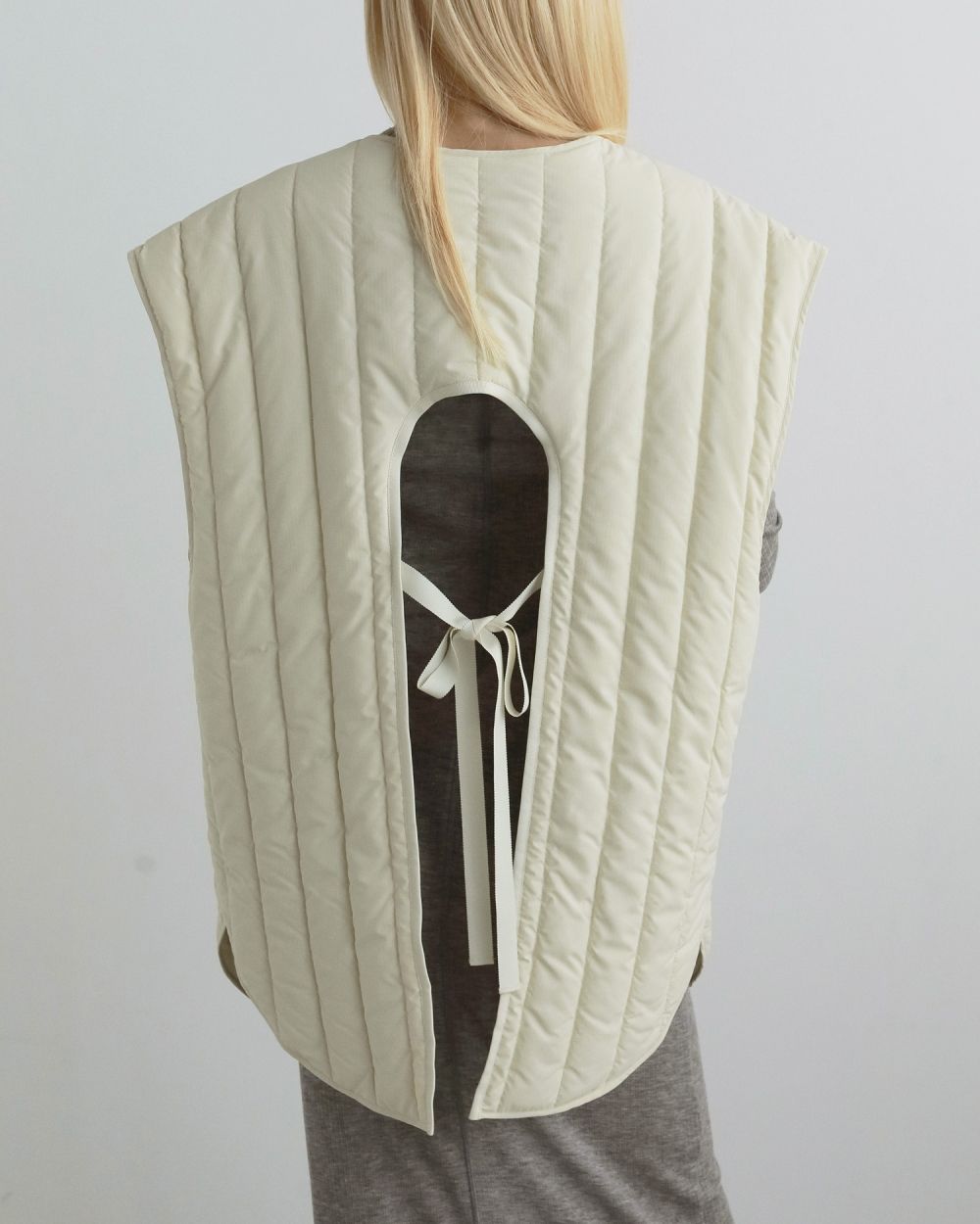 Backopen Stripe Vest Backopen Stripe Vest,バックオープンストライプベスト,62520108,ベスト,オーバーベスト,アウター,ジャケット,JK,ànuke,アンヌーク,lifes,ライフズ,25aw