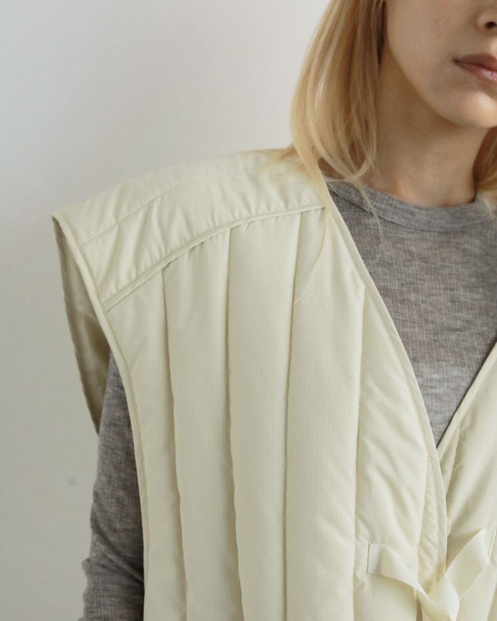 Backopen Stripe Vest Backopen Stripe Vest,バックオープンストライプベスト,62520108,ベスト,オーバーベスト,アウター,ジャケット,JK,ànuke,アンヌーク,lifes,ライフズ,25aw