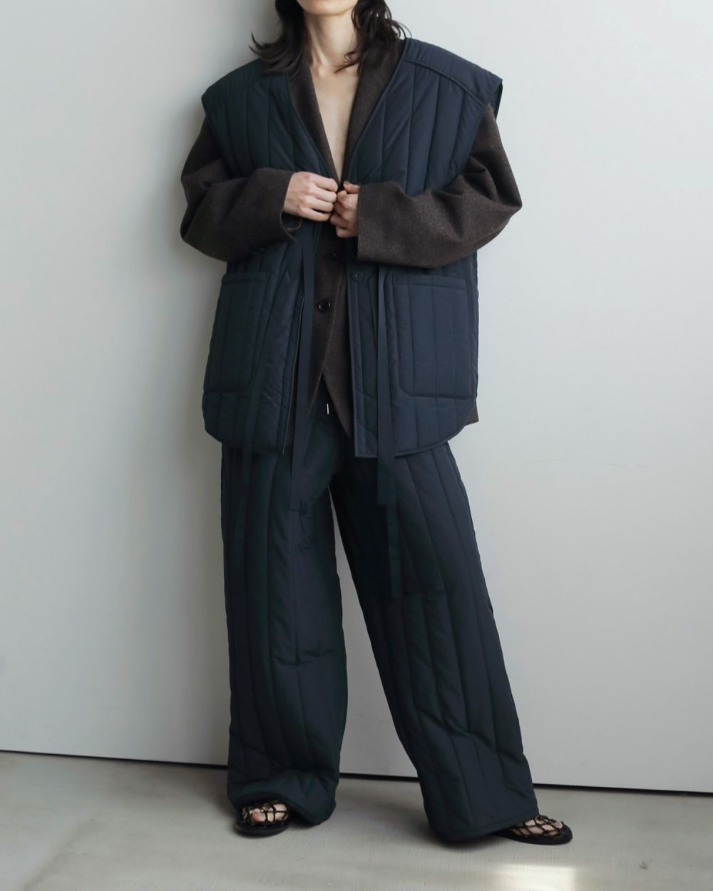 Backopen Stripe Vest Backopen Stripe Vest,バックオープンストライプベスト,62520108,ベスト,オーバーベスト,アウター,ジャケット,JK,ànuke,アンヌーク,lifes,ライフズ,25aw