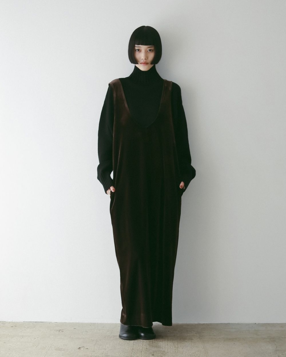 ànuke online store（アンヌーク） / Velour Uneck