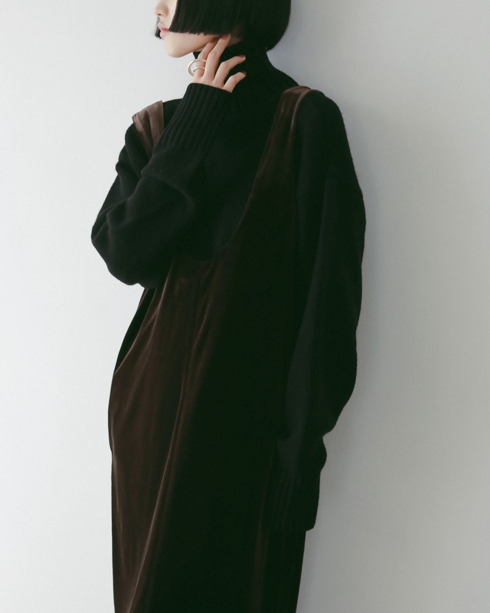 ànuke online store（アンヌーク） / Velour Uneck