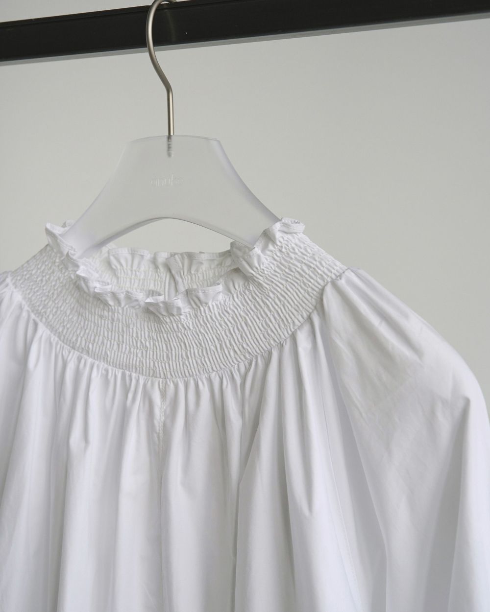 Cotton Shirring Onepiece Cotton Shirring Onepiece,コットン シャーリング ワンピース)です。62520315,ワンピース,ワンピ,ドレス,ミニワンピース,ànuke,アンヌーク,lifes,ライフズ,25aw