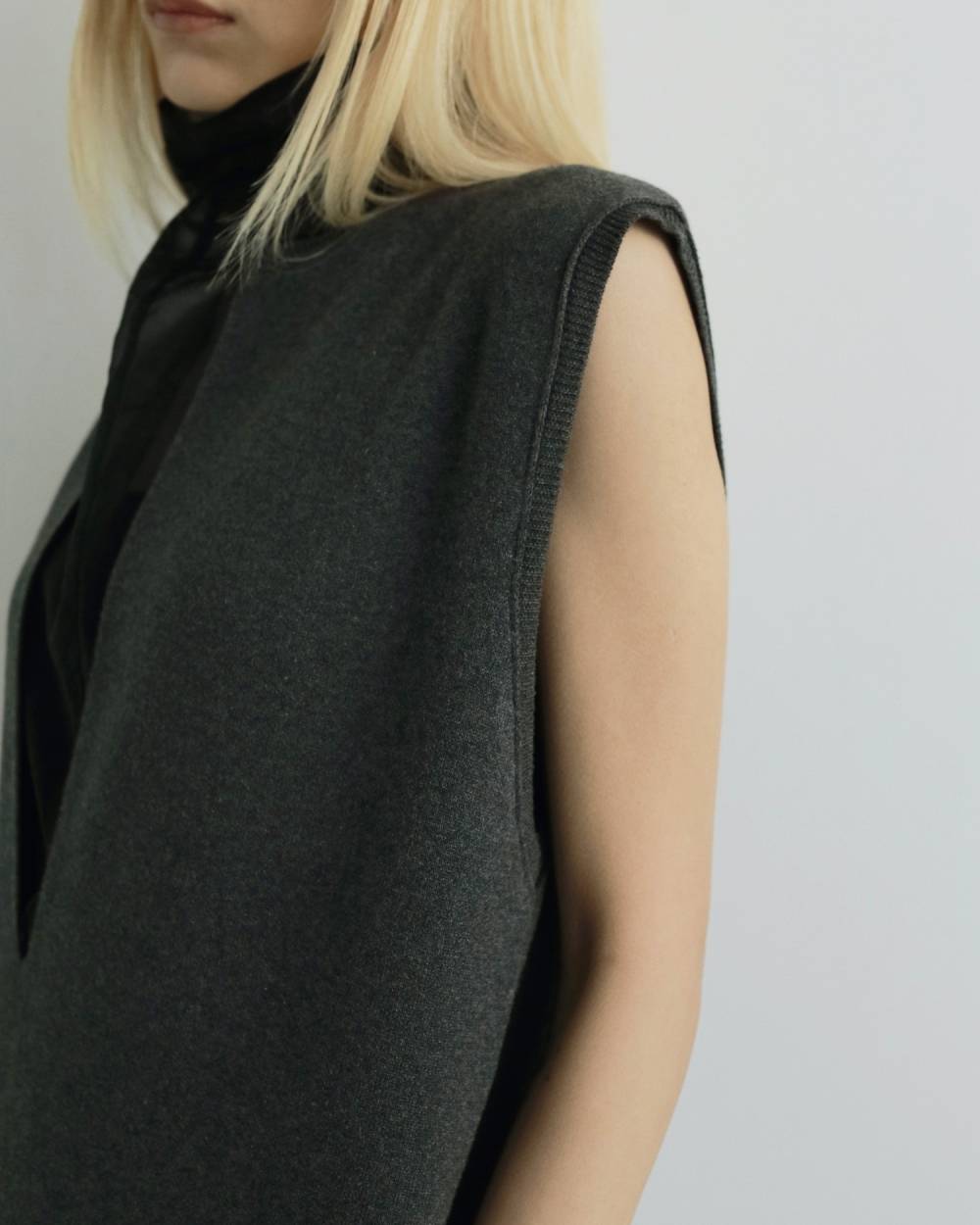 Keyneck Knit Onepiece Keyneck Knit Onepiece,キーネック ニット ワンピース,62520318,ニットワンピース,ワンピース,ドレス,ニット,ànuke,アンヌーク,lifes,ライフズ,25aw