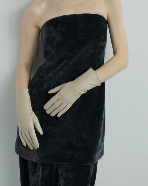 ànuke online store（アンヌーク） / Velvet Bare BustierVelvet Bare