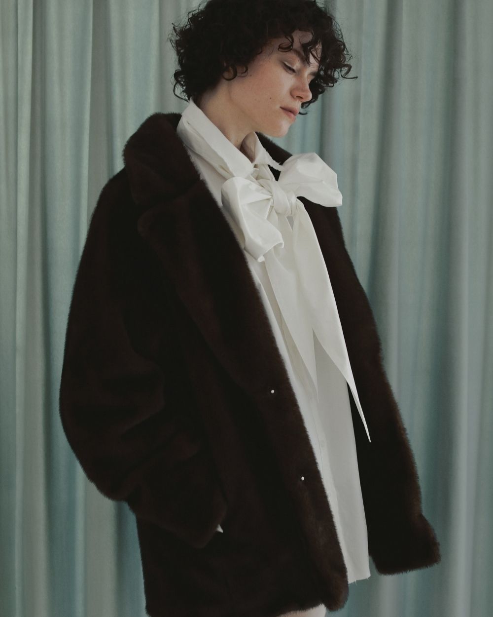 Volume Ribbon Shirts Volume Ribbon Shirts,ボリュームリボンシャツ,62520407,シャツ,ブラウス,リボン,オーバーサイズ,ànuke,アンヌーク,lifes,ライフズ,25aw