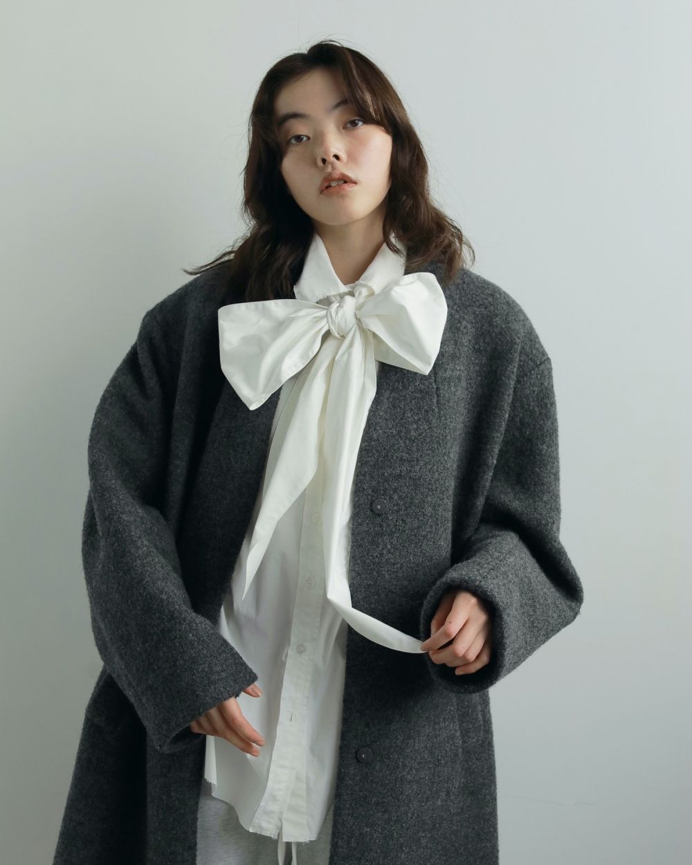 Volume Ribbon Shirts Volume Ribbon Shirts,ボリュームリボンシャツ,62520407,シャツ,ブラウス,リボン,オーバーサイズ,ànuke,アンヌーク,lifes,ライフズ,25aw