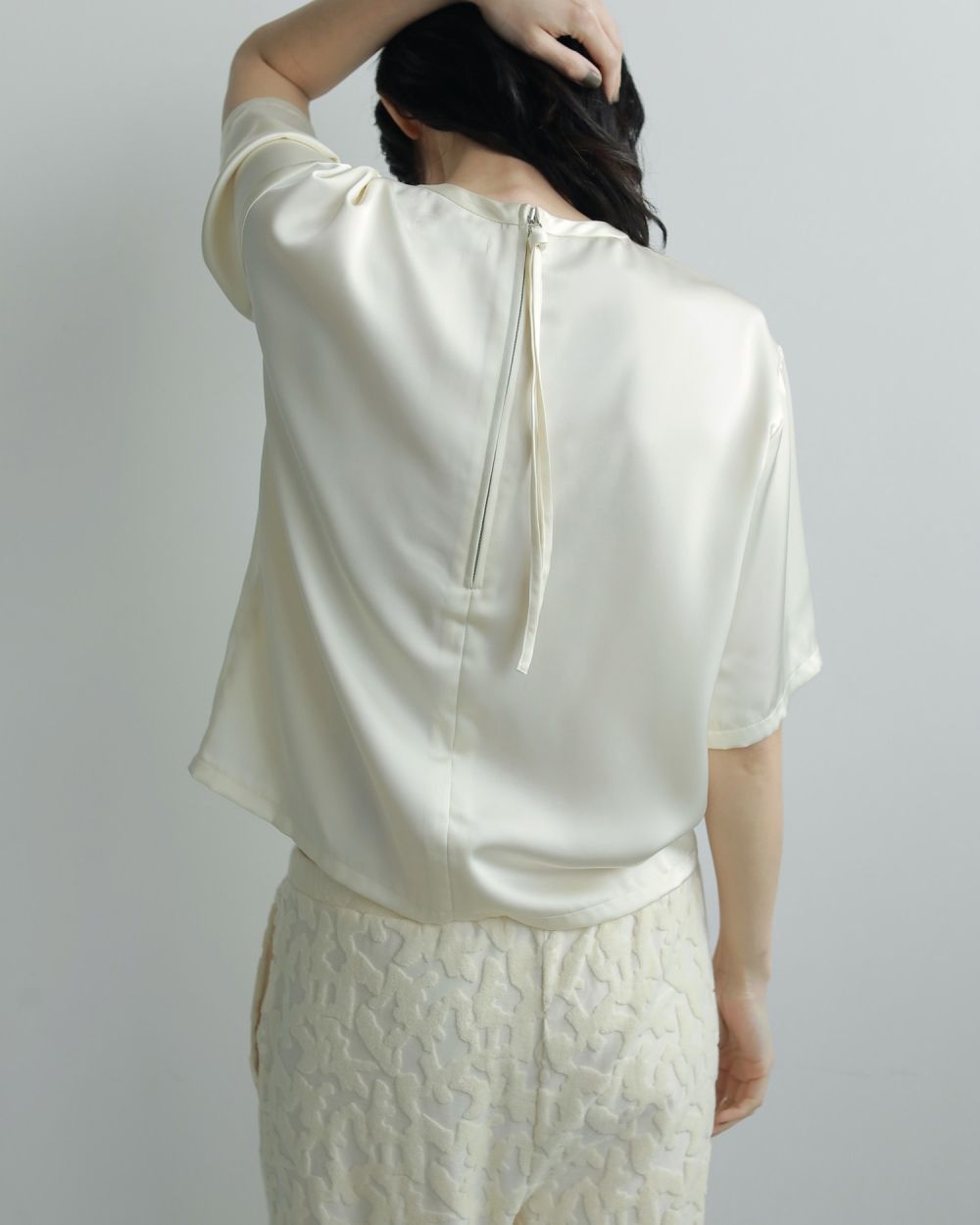 Satin Over Tops Satin Over Tops,サテン オーバー トップス,62520411,トップス,ブラウス,Tシャツ,オーバーサイズ,ànuke,アンヌーク,lifes,ライフズ,25aw